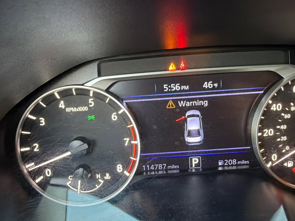 Used 2021 Nissan Altima 2.5 SR image 17