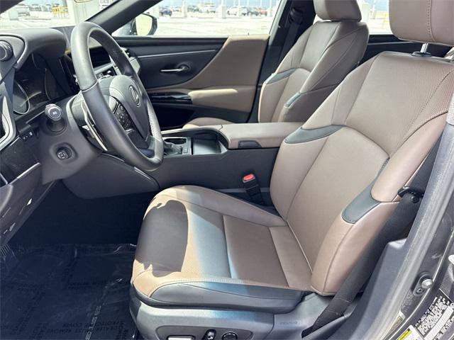Certified 2024 Lexus ES 350 w/ Premium Package image 11