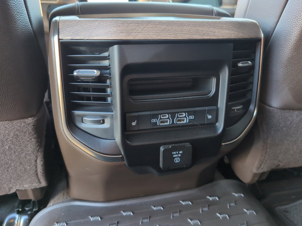 New 2025 RAM 2500 Limited image 32