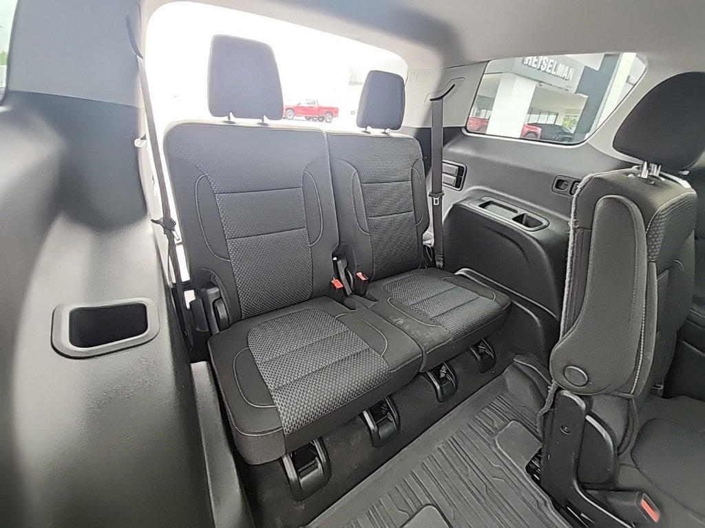 Certified 2023 GMC Acadia SLE w/ LPO, Floor Liner Package image 21