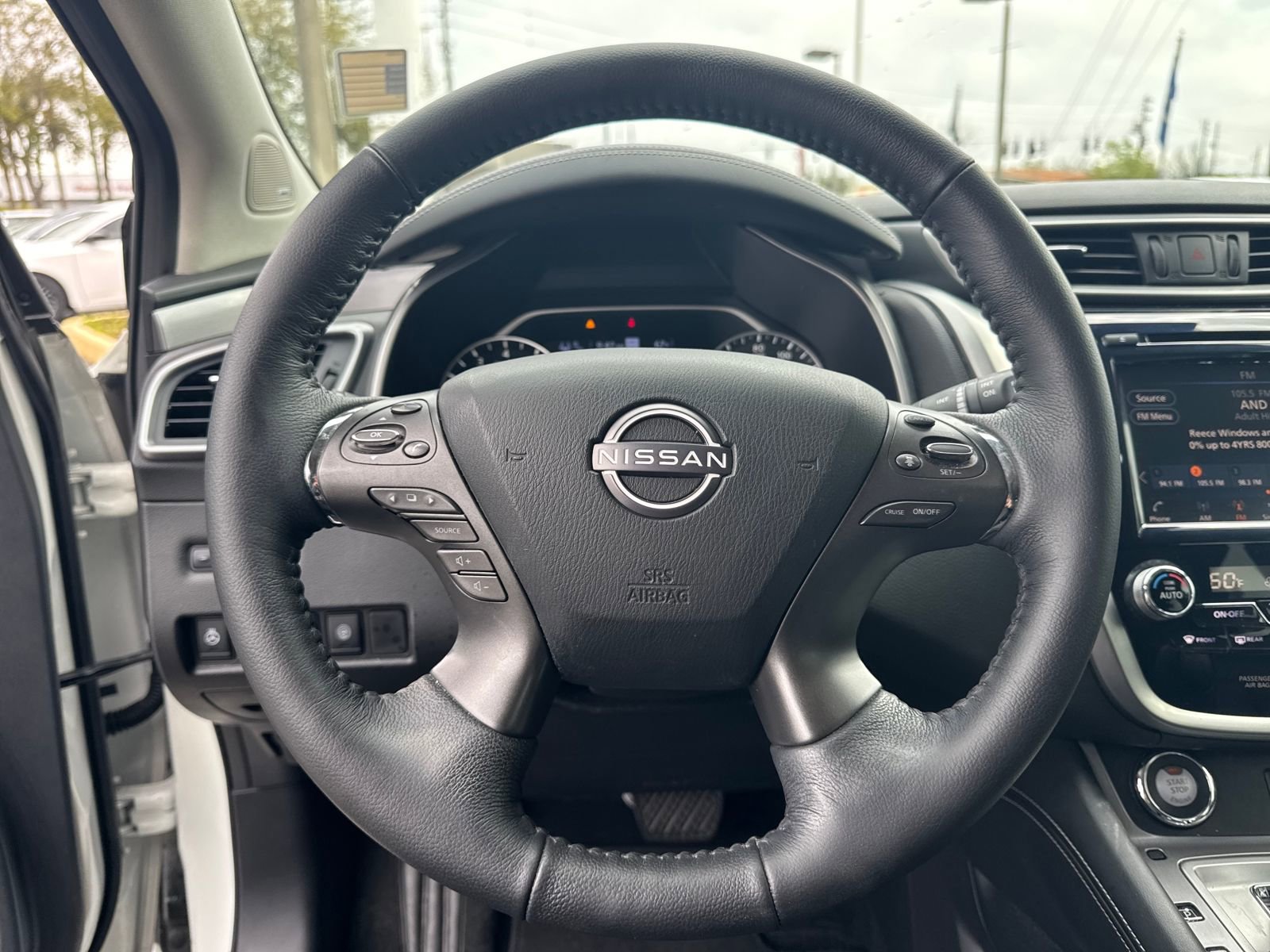 Used 2024 Nissan Murano SL image 15