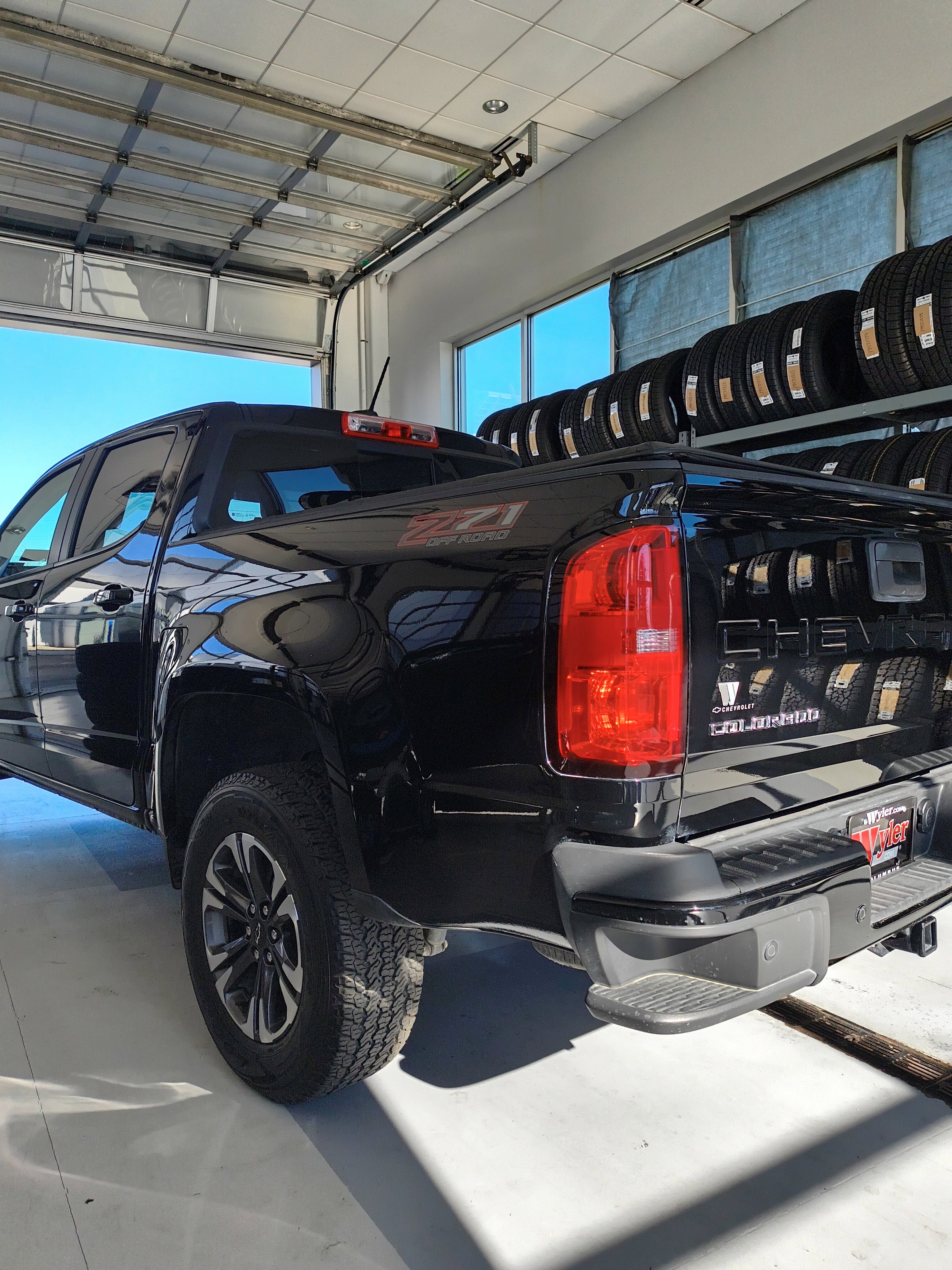 Used 2022 Chevrolet Colorado Z71 image 4