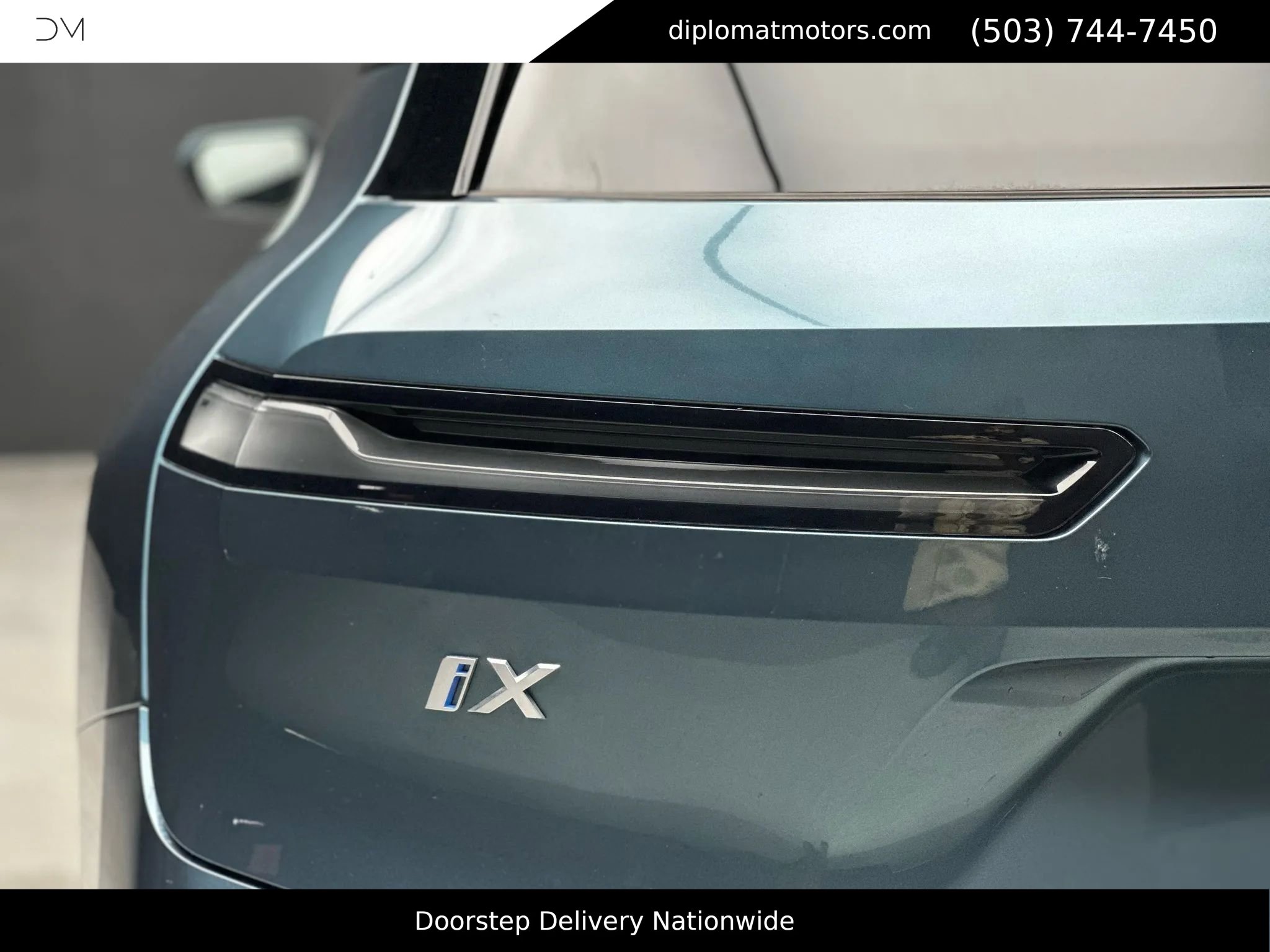 Used 2025 BMW iX xDrive50 w/ Premium Package image 14