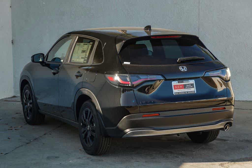 New 2026 Honda HR-V Sport image 6