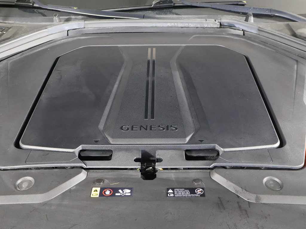 Used 2025 Genesis Electrified GV70 AWD/4WD image 19