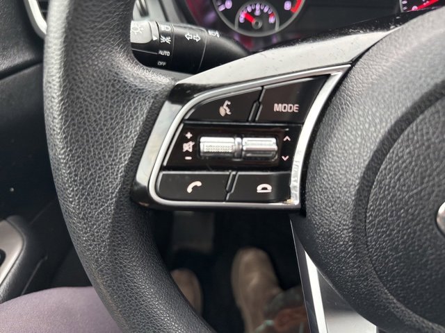 Used 2020 Kia Optima LX image 18