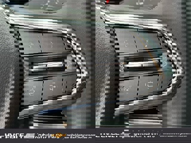 Certified 2026 Chevrolet Equinox LT w/ Convenience Package II image 15