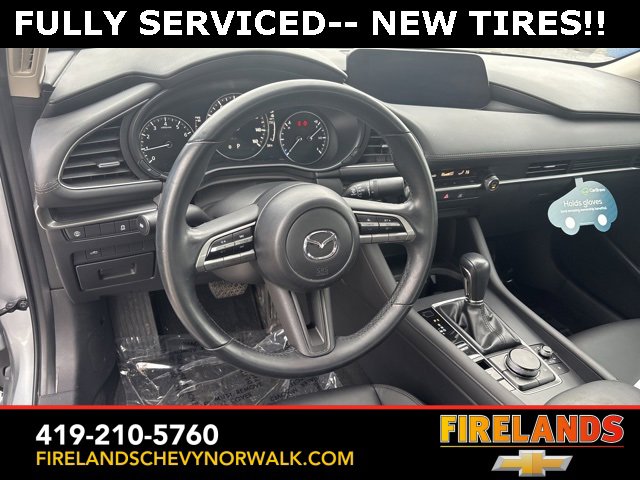 Used 2020 MAZDA MAZDA3 Sedan w/ Select Package image 3