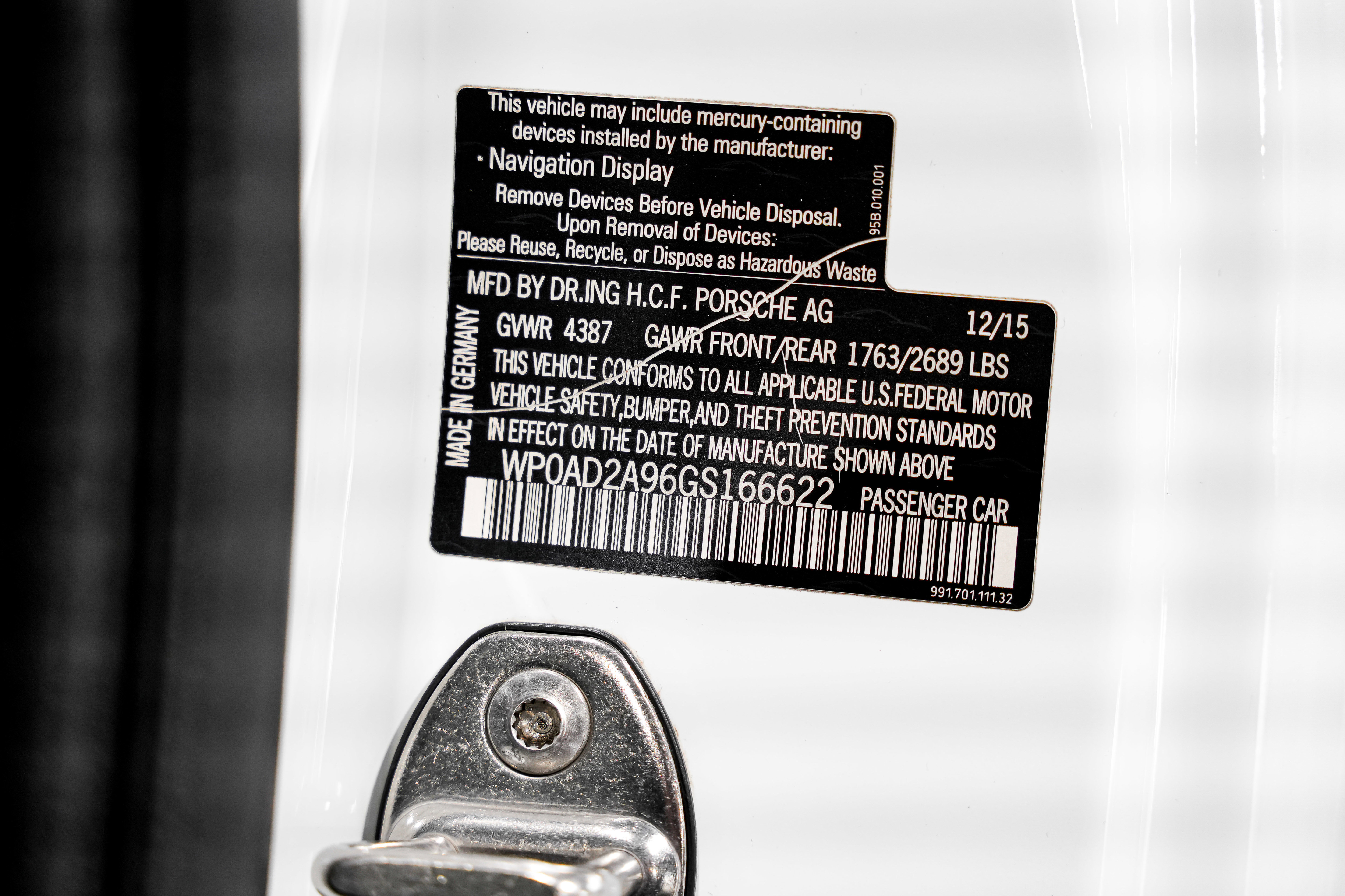 Used 2016 Porsche 911 Turbo S image 45