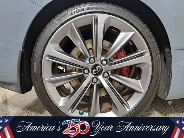 Used 2022 INFINITI Q60 Red Sport 400 w/ Carbon Fiber Package RWD image 5