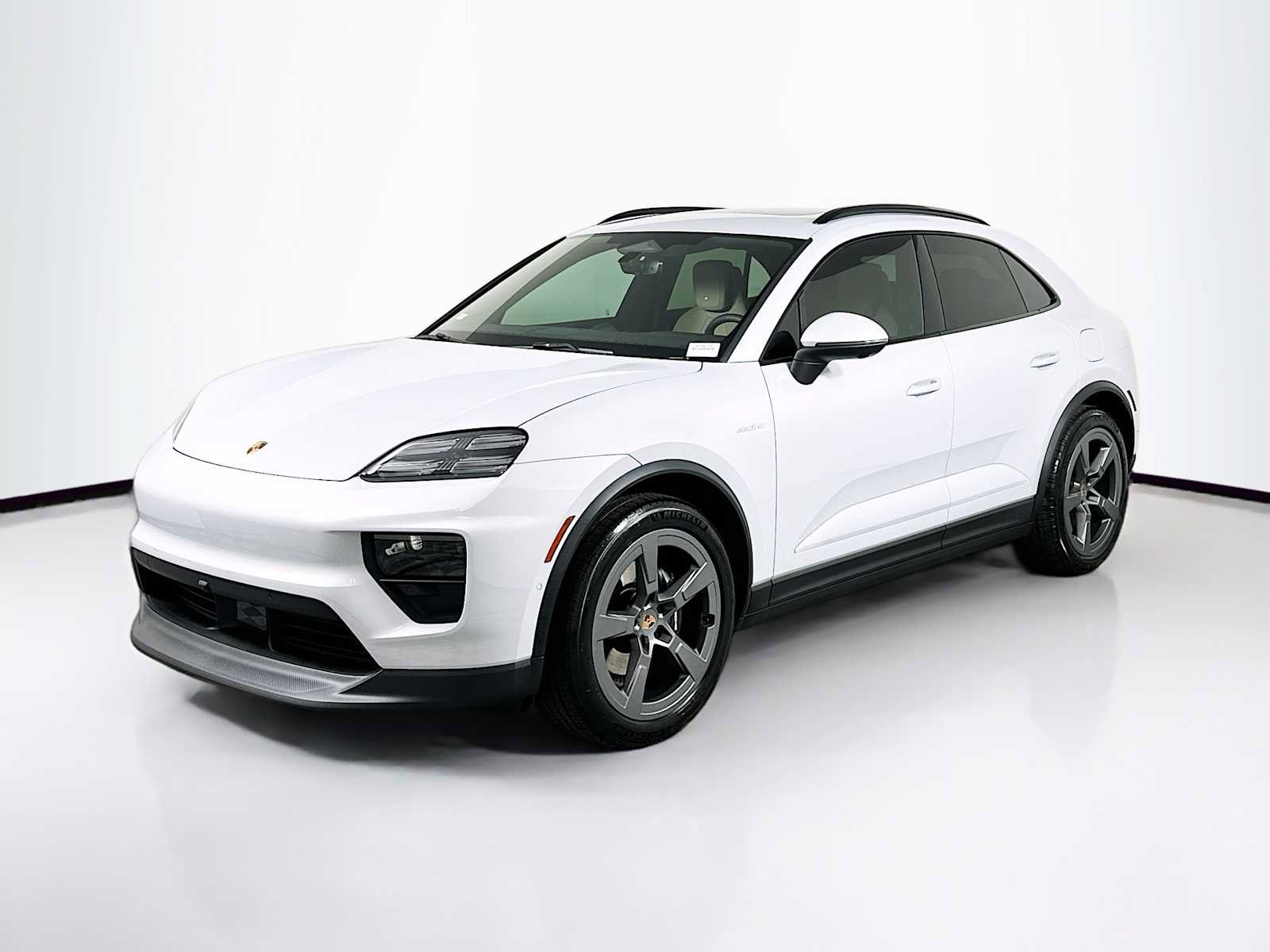 New 2026 Porsche Macan 4 Electric AWD/4WD video 1