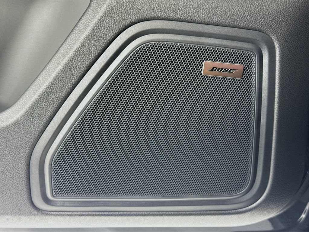 New 2026 Porsche Macan AWD/4WD image 12