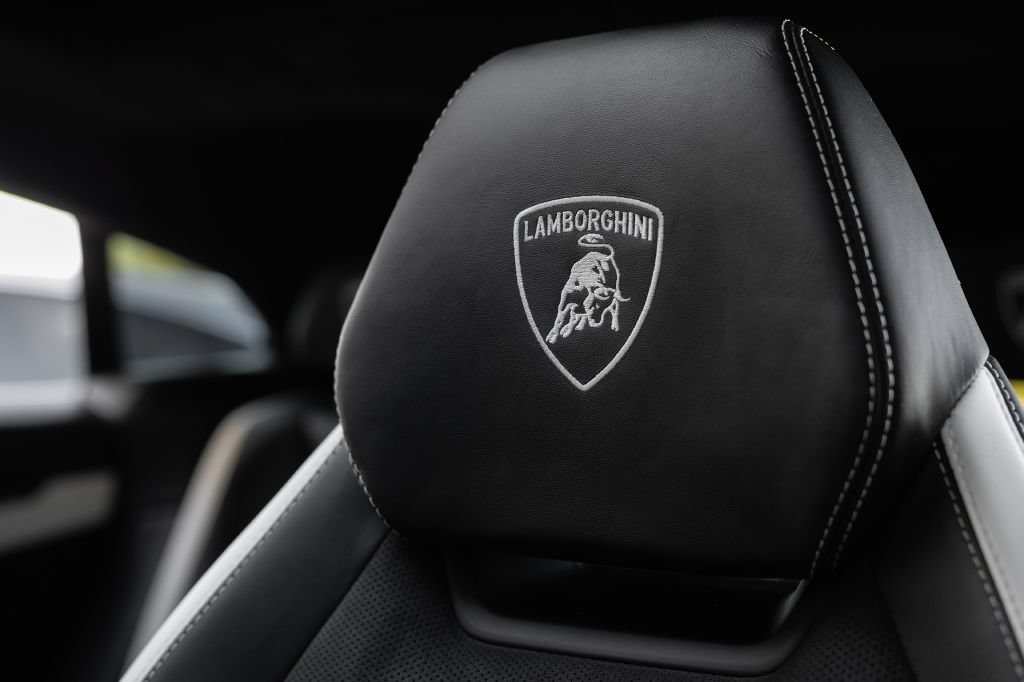 Used 2023 Lamborghini Urus S AWD/4WD image 13