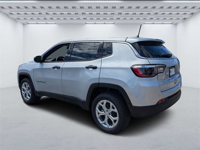 New 2024 Jeep Compass Sport image 5