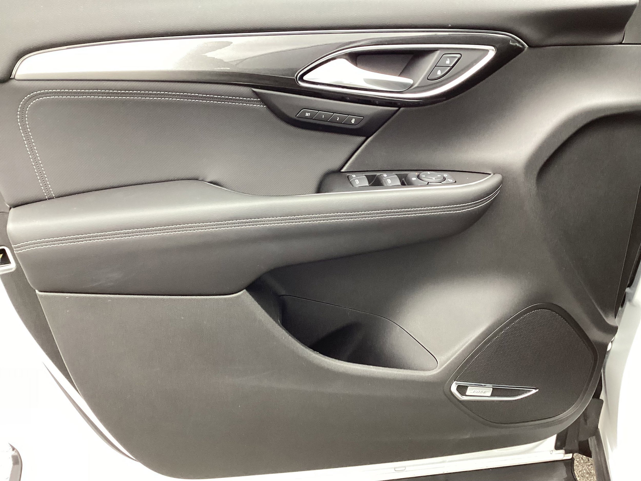 Used 2025 Buick Envision Preferred image 15