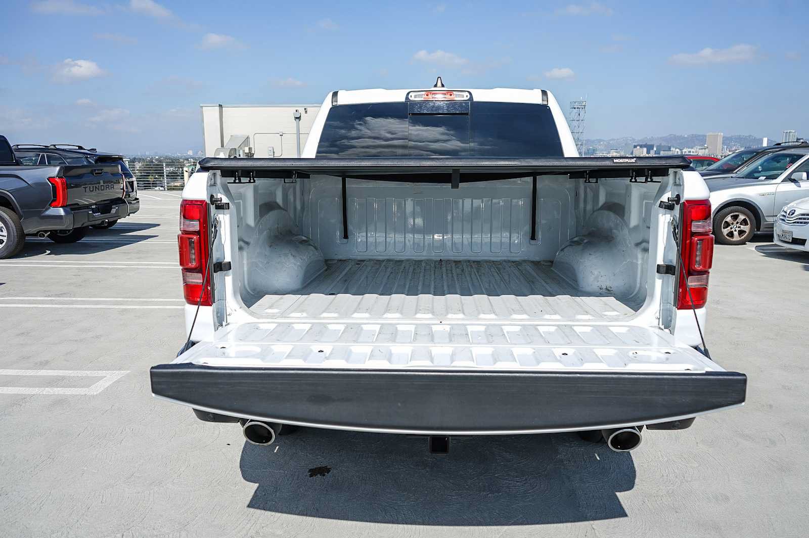 Used 2022 RAM 1500 Laramie AWD/4WD image 25
