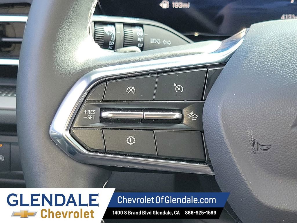 New 2026 Chevrolet Traverse LT w/ Driver Confidence Package image 32