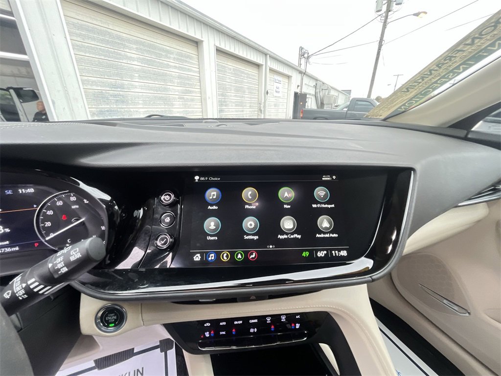 Used 2023 Buick Envision Avenir image 16