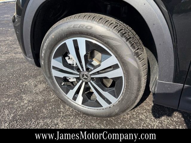 New 2026 Mercedes-Benz GLB 250 4MATIC image 11