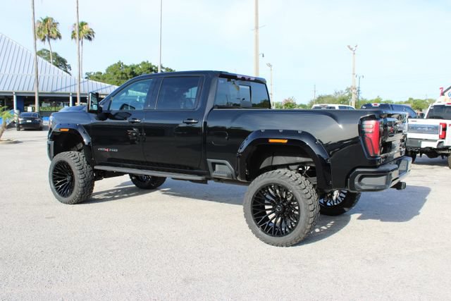Used 2025 GMC Sierra 2500 AT4 w/ AT4 Premium Plus Package AWD/4WD image 7