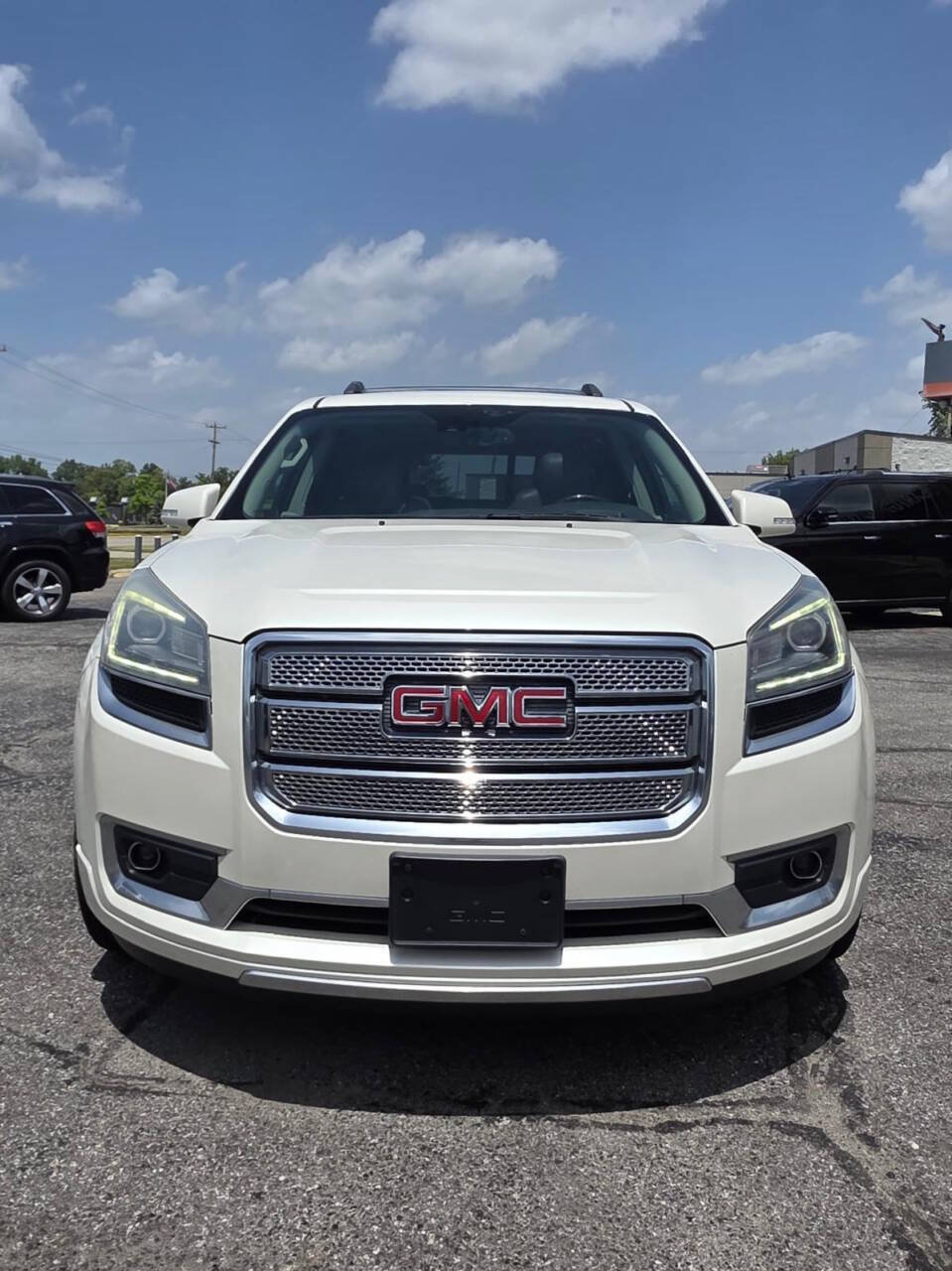Used 2014 GMC Acadia Denali FWD image 6