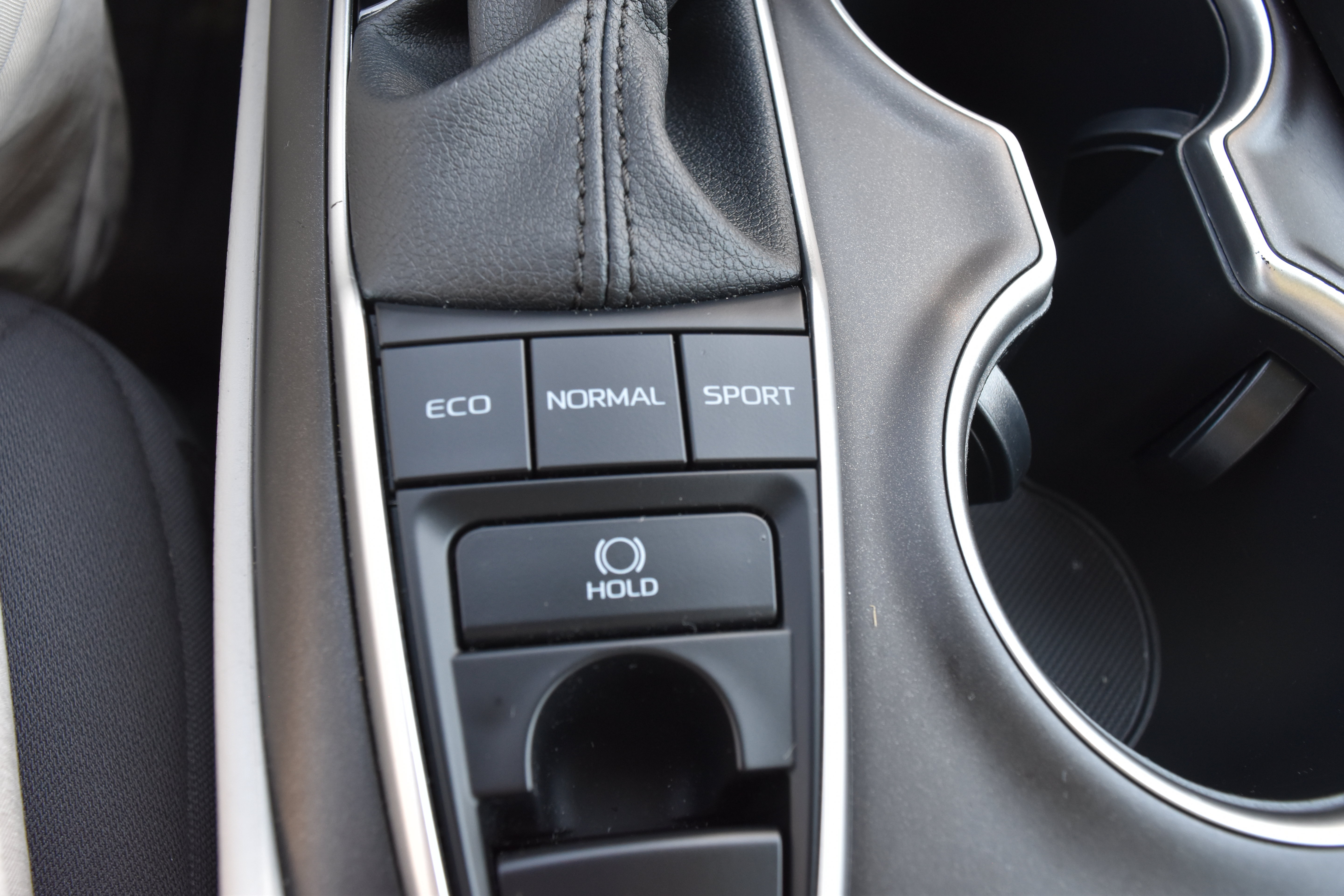 Used 2024 Toyota Camry LE AWD/4WD image 21