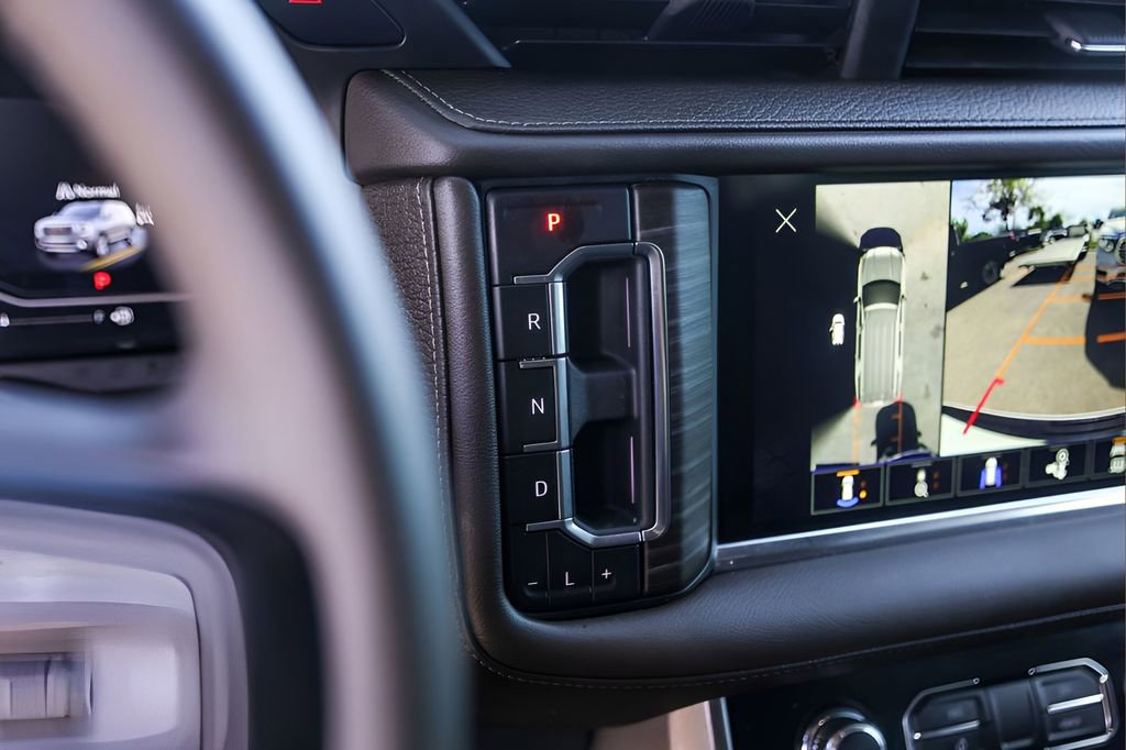 Used 2024 GMC Yukon XL Denali w/ Max Trailering Package image 18