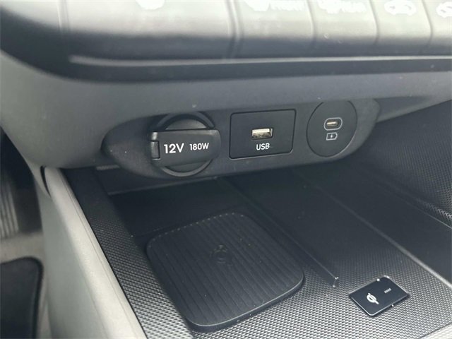 Certified 2024 Hyundai Elantra SEL w/ Convenience Package image 28