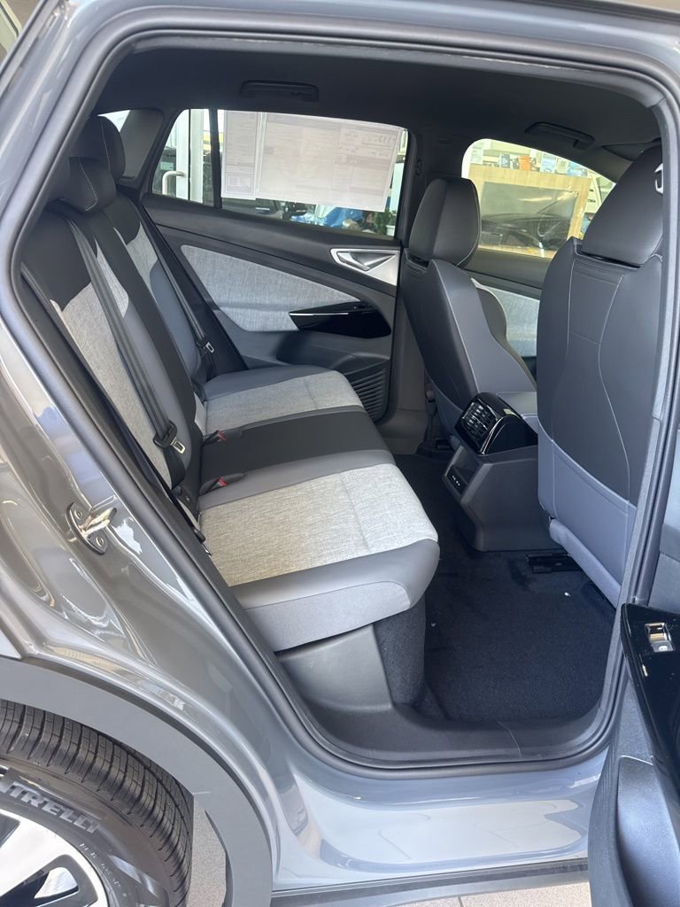 New 2026 Volkswagen ID.4 Pro RWD image 7