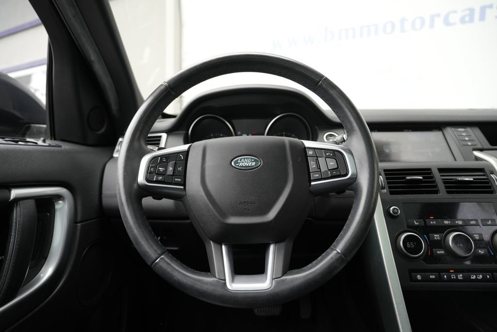 Used 2019 Land Rover Discovery Sport AWD/4WD image 48