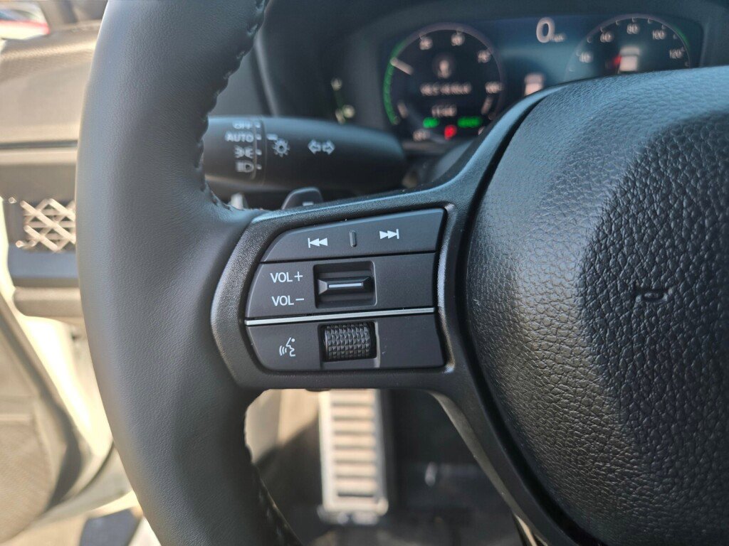 Used 2025 Honda Accord Sport image 24