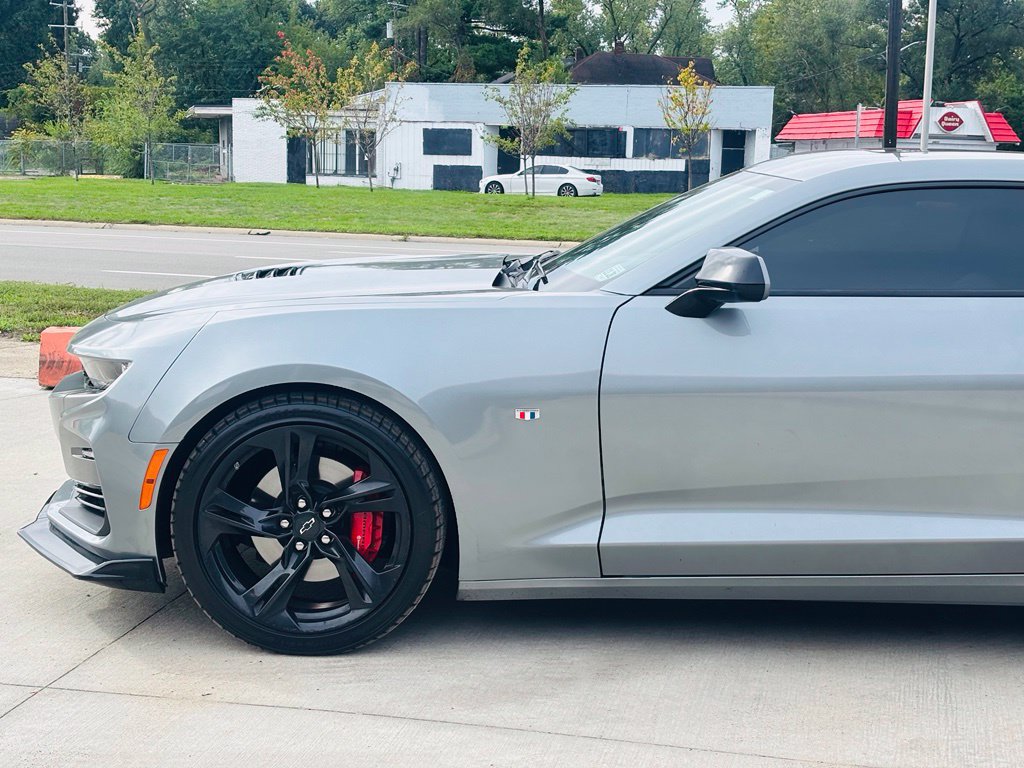 Used 2024 Chevrolet Camaro SS RWD image 15