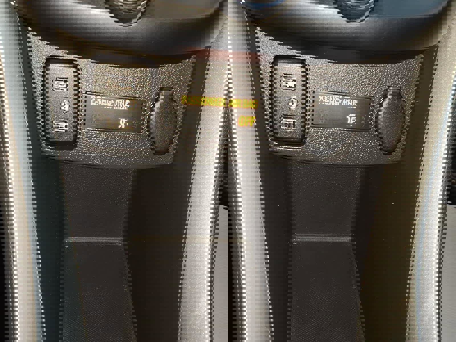 Used 2019 Chevrolet Trax LT w/ Driver Confidence Package image 24