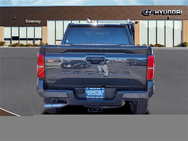 Used 2024 Toyota Tacoma TRD Off-Road image 5