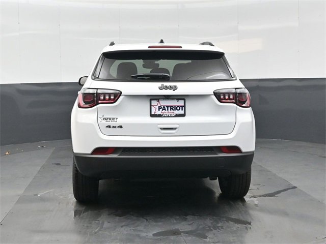 New 2026 Jeep Compass Latitude image 5