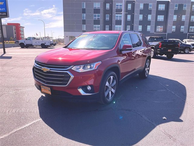 Used 2020 Chevrolet Traverse LT w/ LT Premium Package