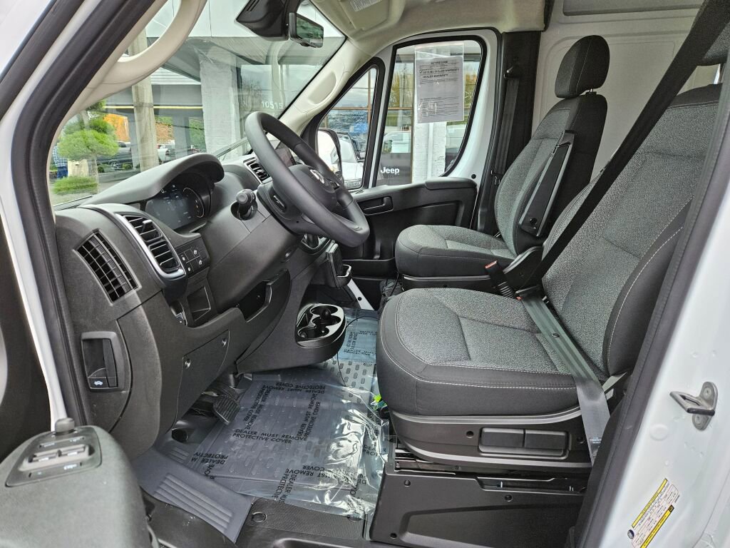 Used 2025 RAM ProMaster 2500 w/ Quick Order Package 22H SLT+ image 16