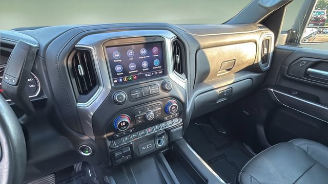 Used 2022 Chevrolet Silverado 2500 LTZ w/ LTZ Convenience Package AWD/4WD image 26