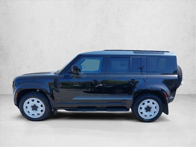 Used 2025 Land Rover Defender 110 S AWD/4WD image 8
