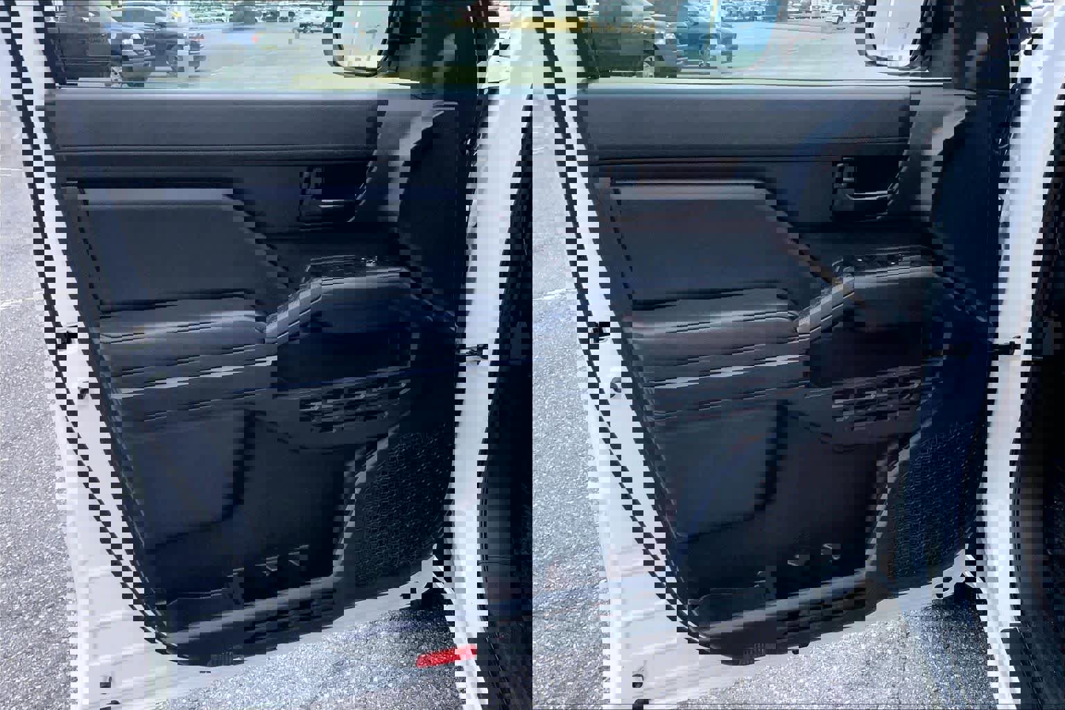 Used 2025 Toyota Tacoma SR image 20