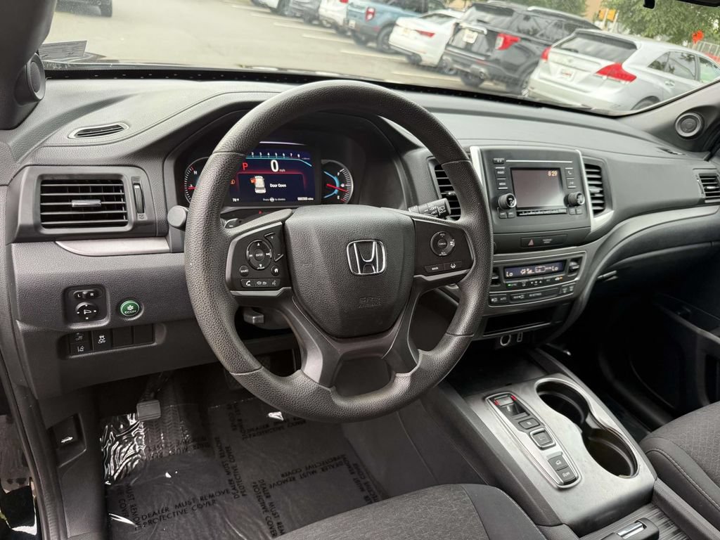 Used 2019 Honda Passport Sport image 2