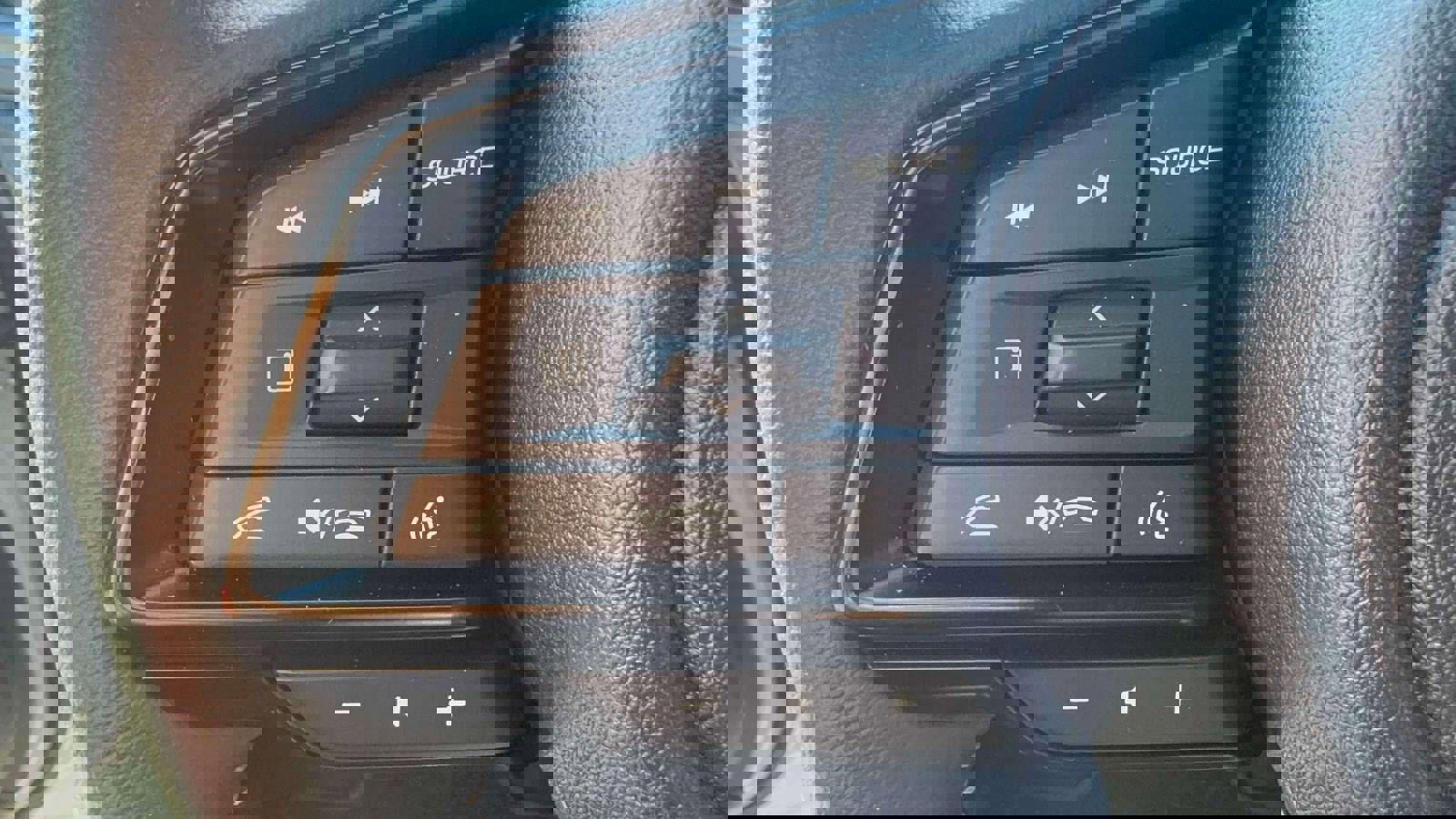 Certified 2025 Subaru Forester Premium image 15