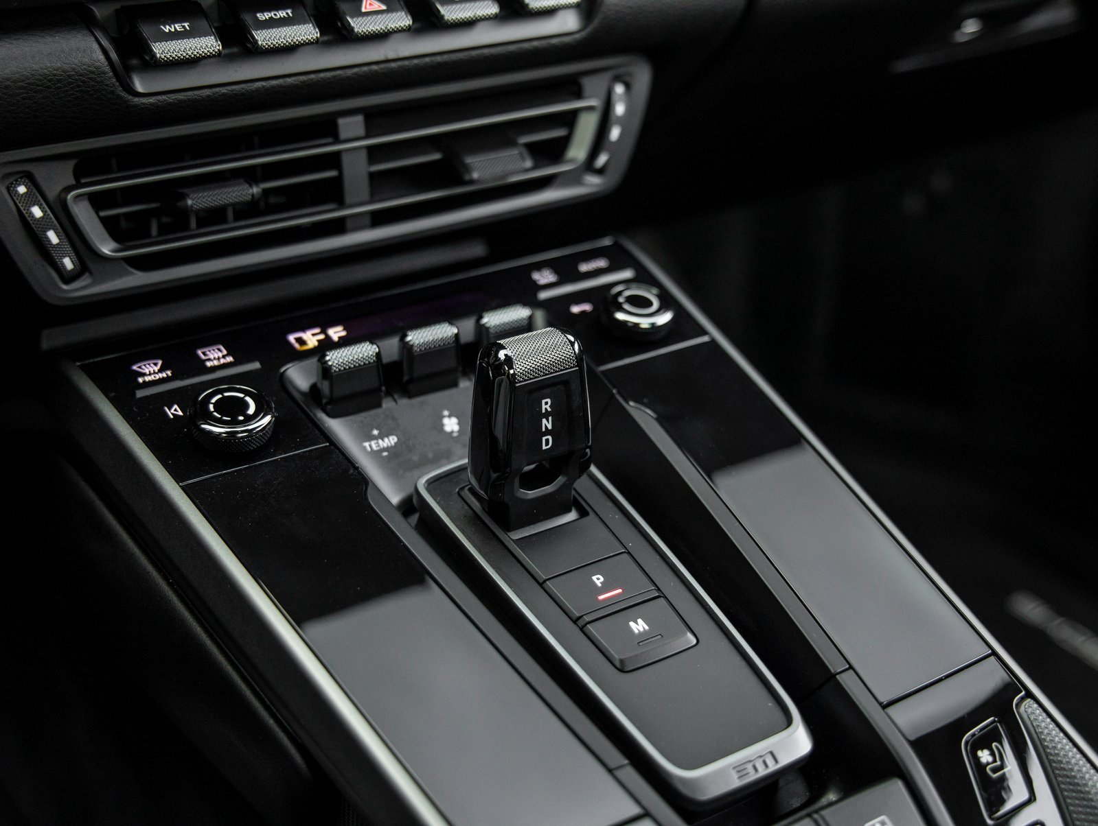 Certified 2024 Porsche 911 Carrera w/ Premium Package image 30