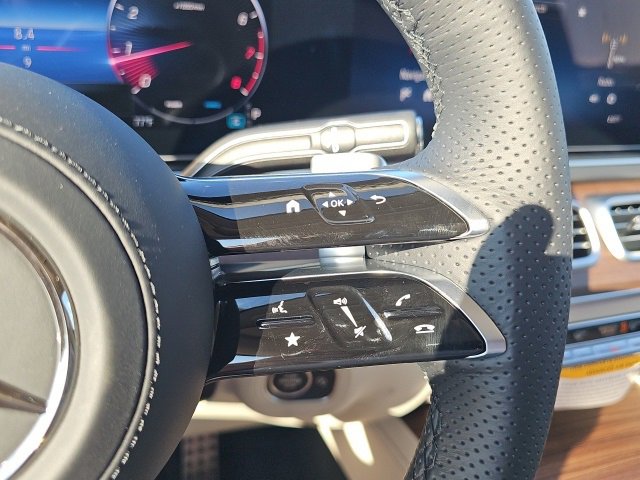 New 2026 Mercedes-Benz GLS 450 4MATIC image 25