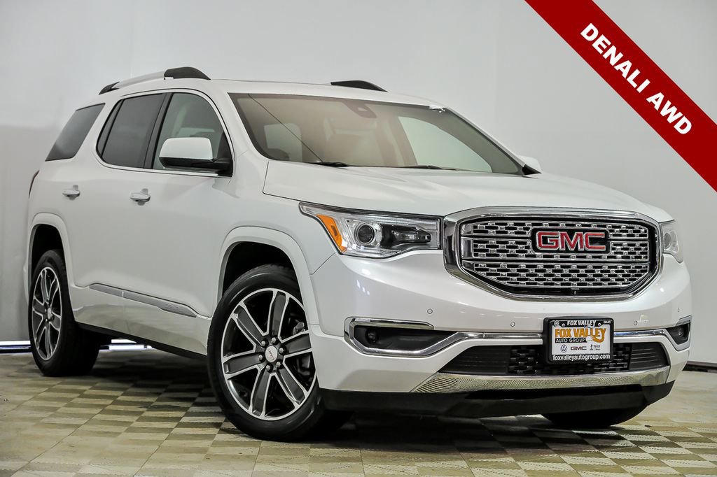 Used 2018 GMC Acadia Denali w/ Technology Package AWD/4WD image 1