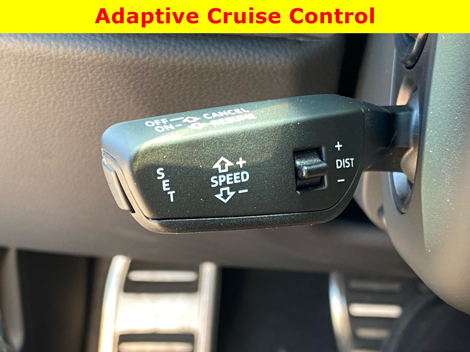 Used 2023 Audi S8 w/ S8 Comfort Plus Package AWD/4WD image 27