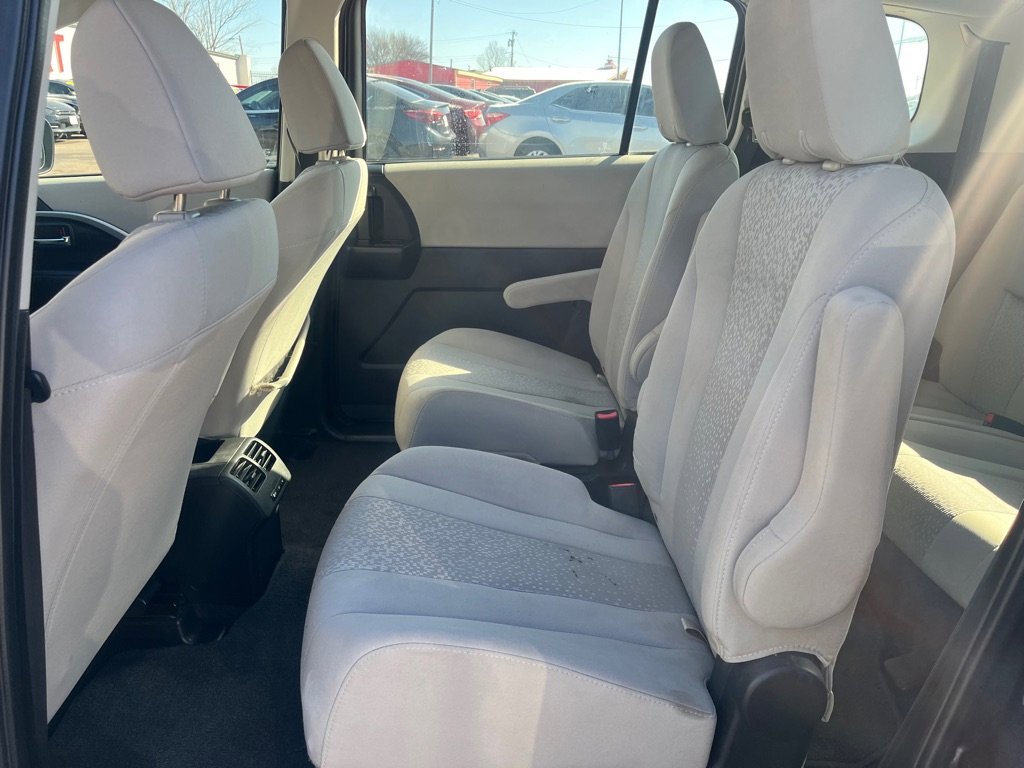 Used 2012 MAZDA MAZDA5 Touring image 18