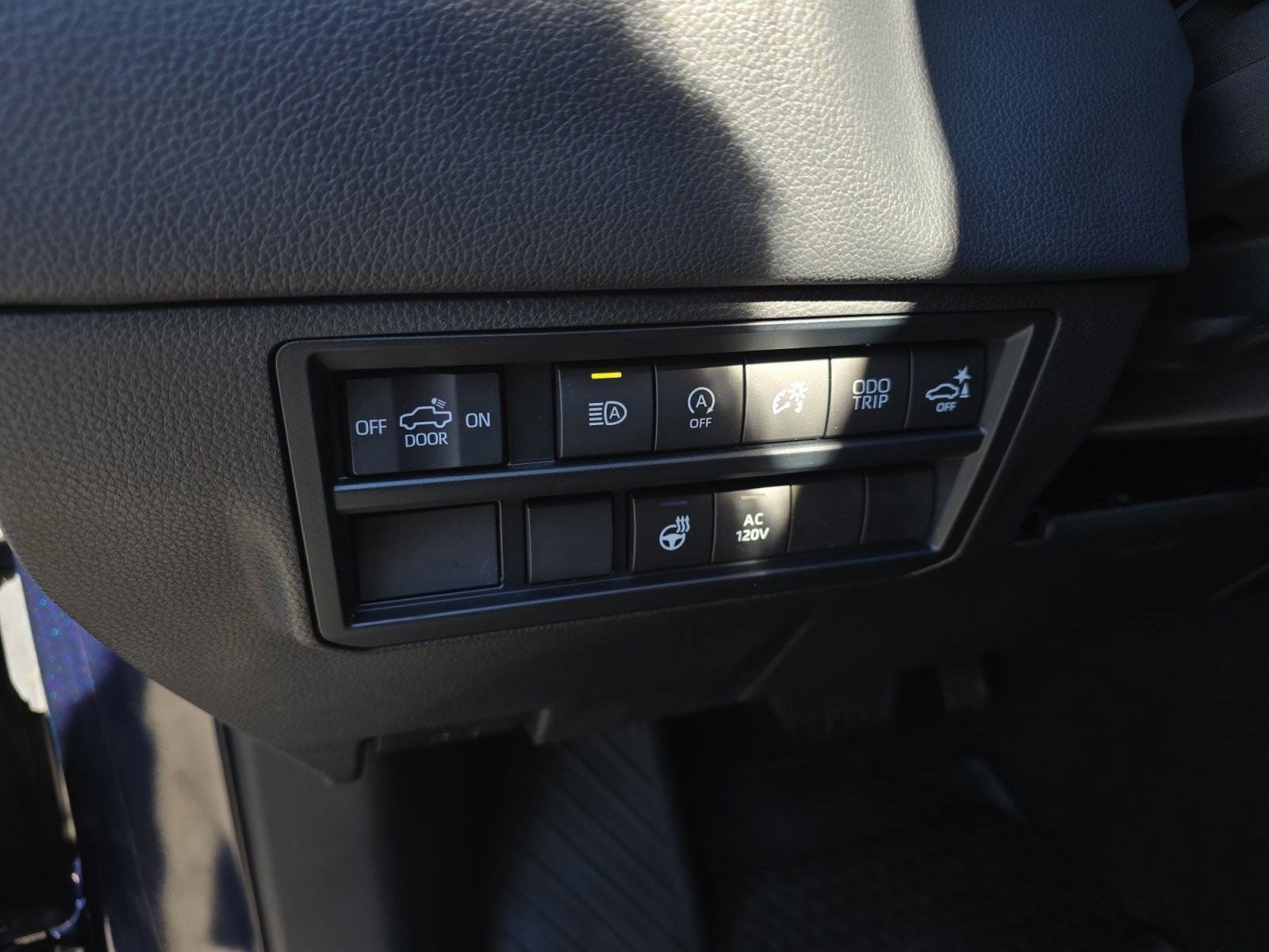 Used 2022 Toyota Tundra Limited image 21