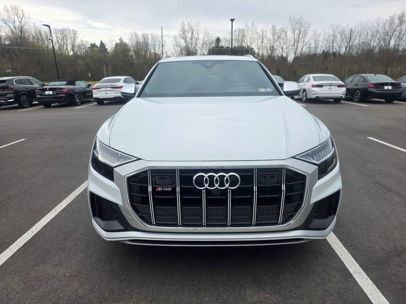 Used 2023 Audi SQ8 Premium Plus w/ Executive Package AWD/4WD image 2