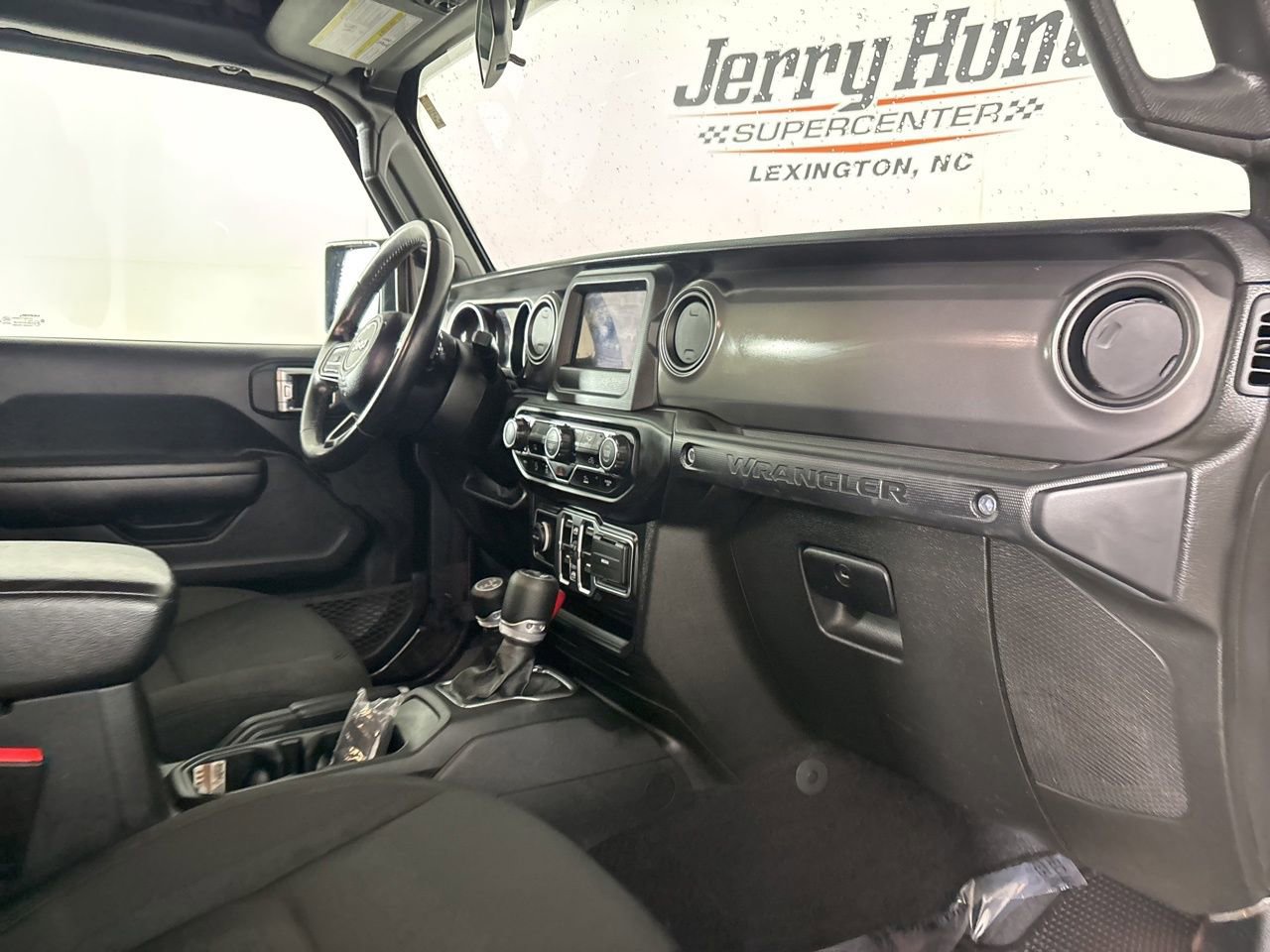 Used 2021 Jeep Wrangler Unlimited Sport image 28